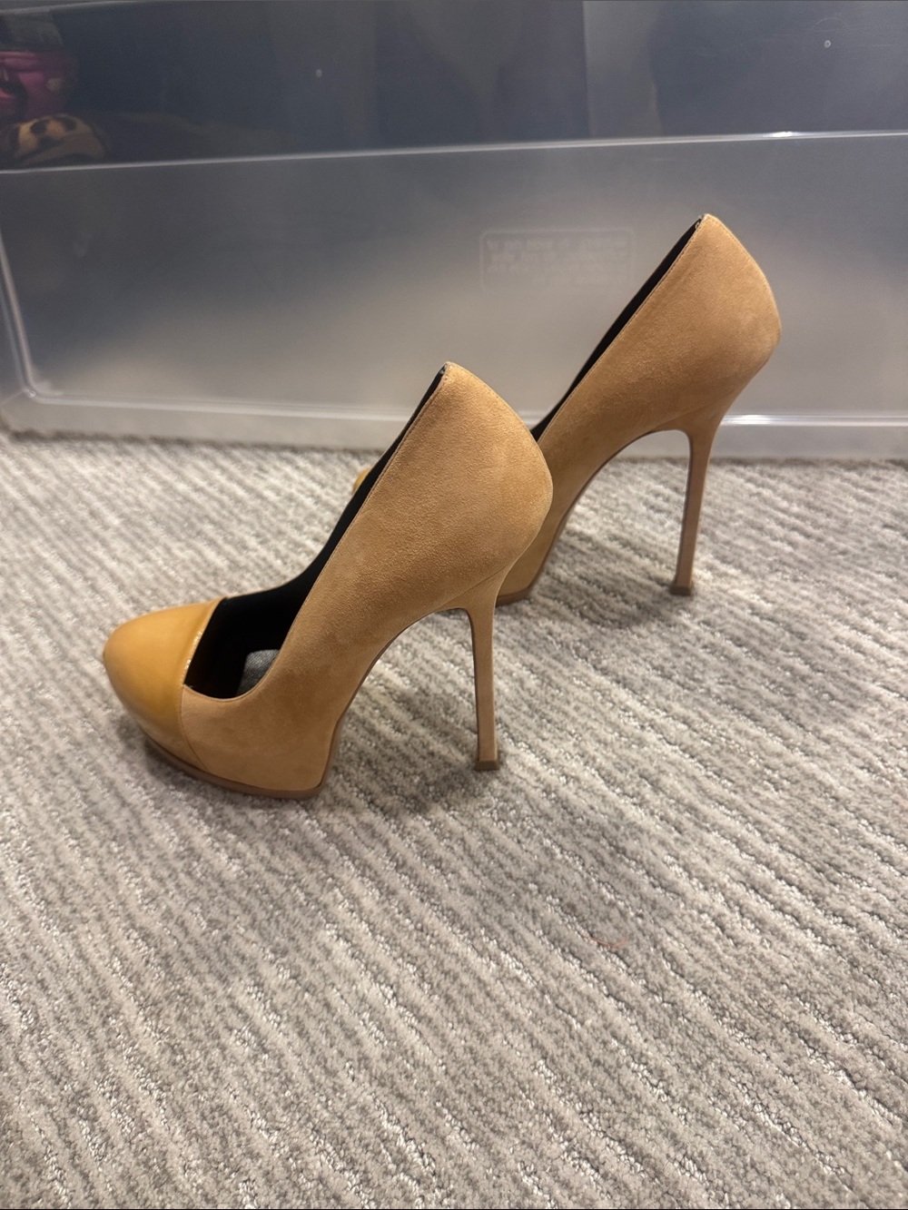 Saint Laurent Tan Suede Pumps with Patent Cap Toe 41 - Picture 3 of 6